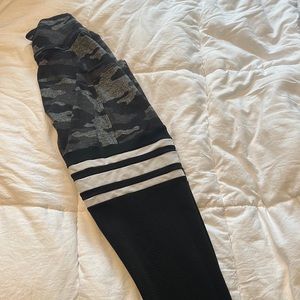 Bombshell Sportswear Leggings